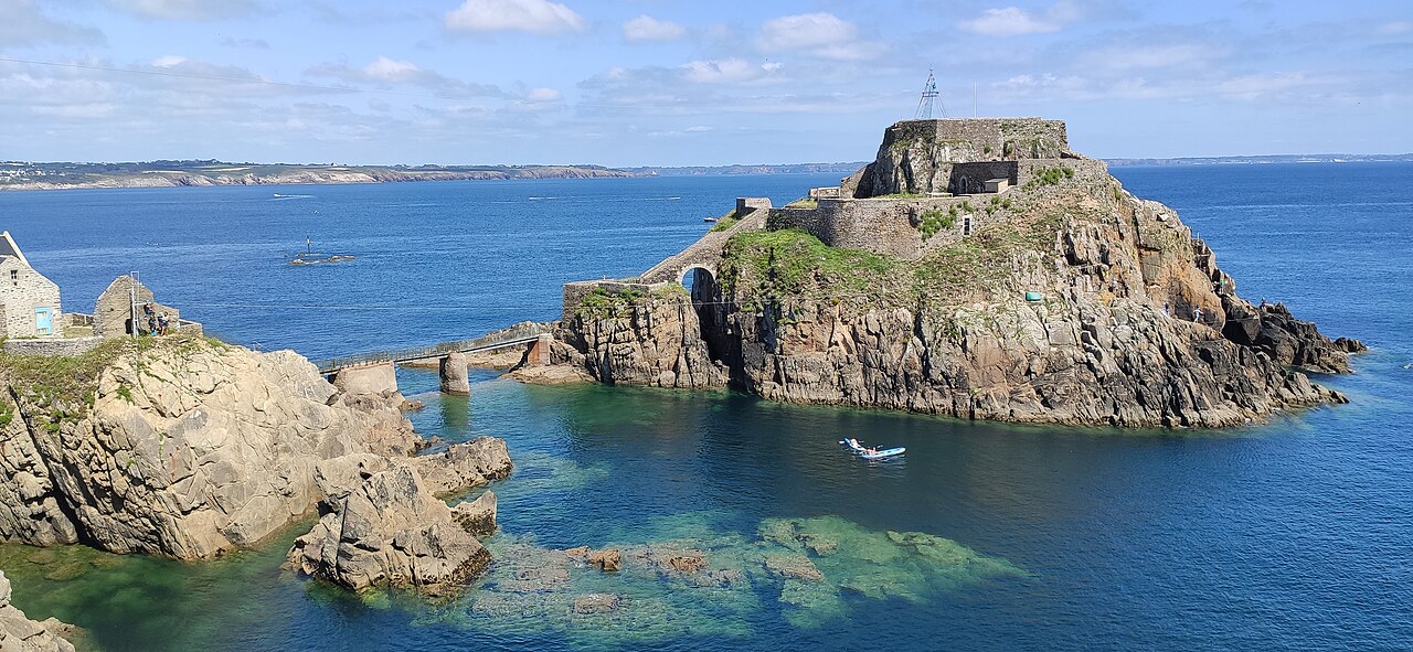 Fort de Bertheaume — France castle