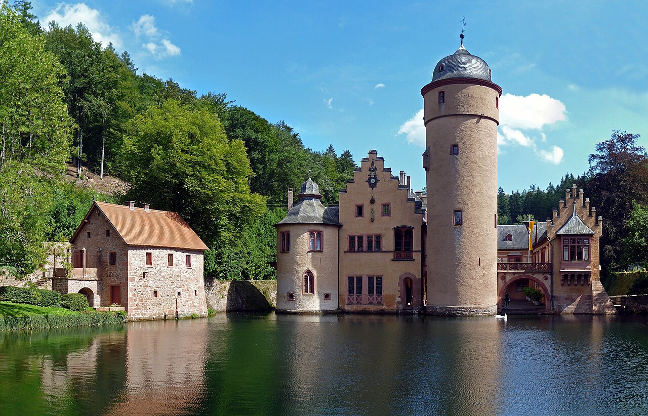 Mespelbrunn Castle — Germany castle