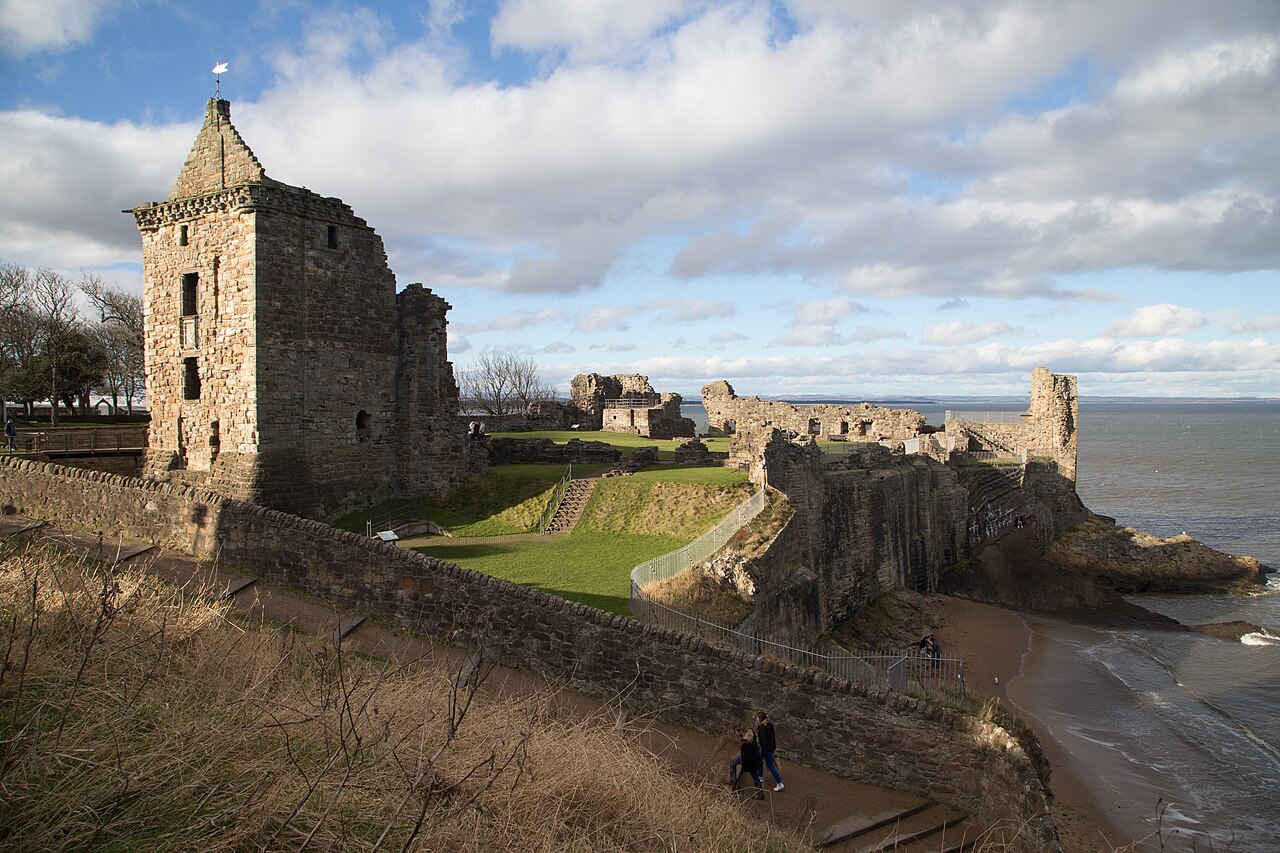 George Wishart Memorial Stones — United Kingdom of Great Britain and Northern Ireland castle