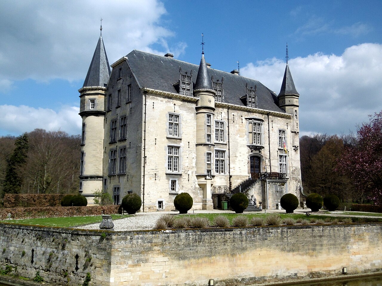 Schaloen Castle — Netherlands castle