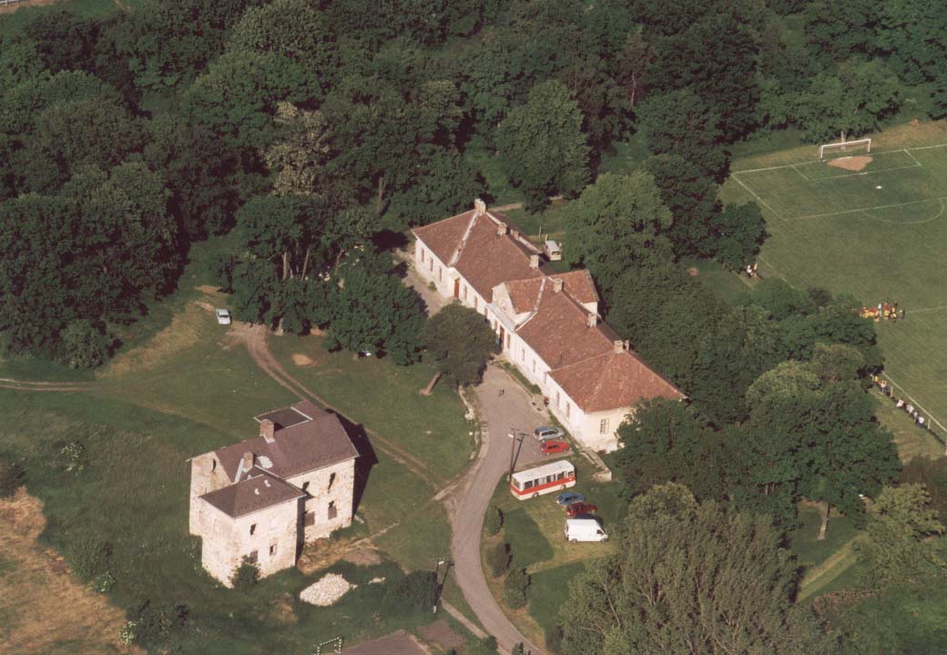 Vay mansions in Golop — Hungary castle