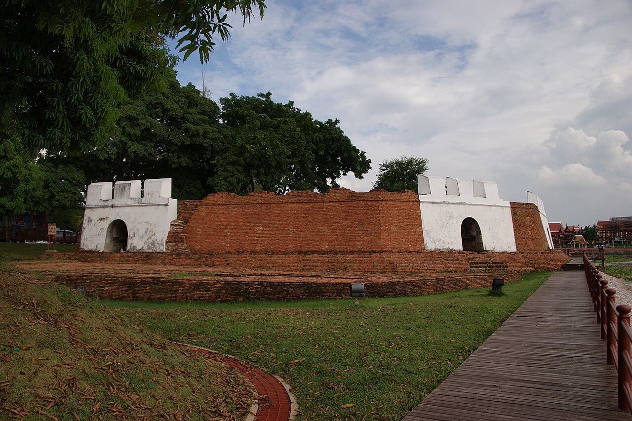 Phet Fort — Thailand castle