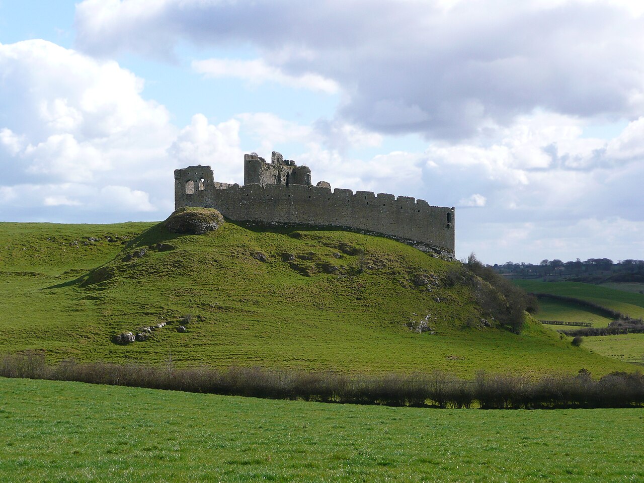 Castle Roche — Ireland castle