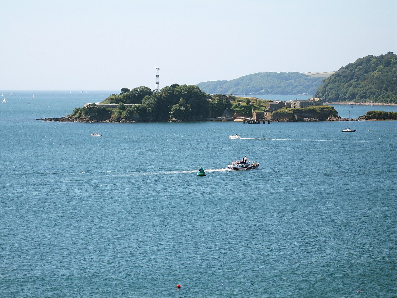 Drake's Island — United Kingdom of Great Britain and Northern Ireland castle