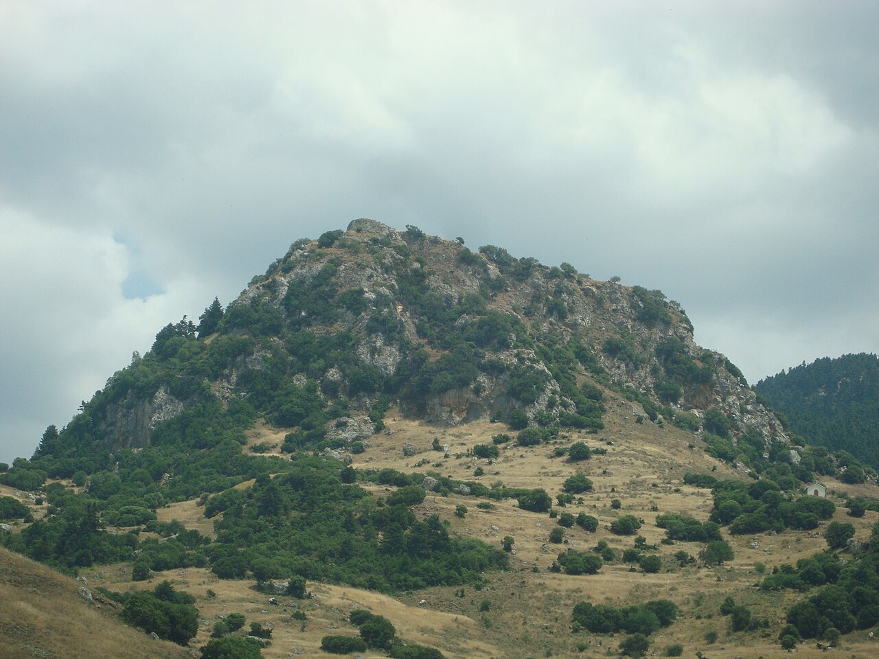 Kalavryta Castle — Greece castle