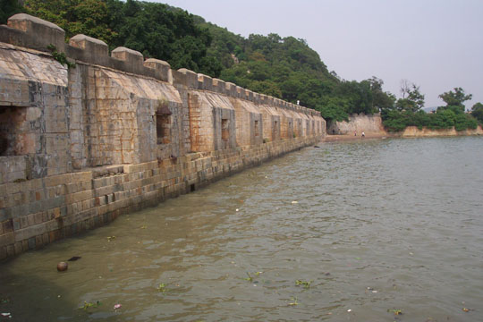 Weiyuan Fort — China castle