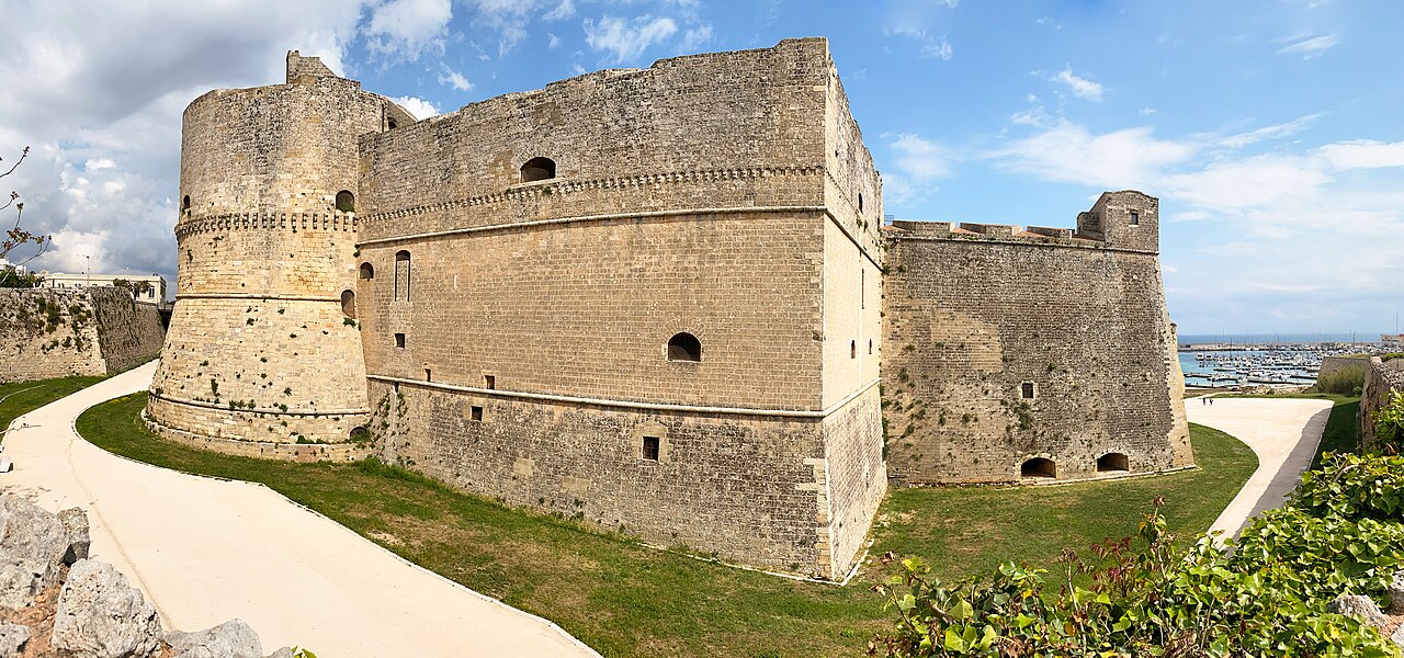 Otranto Castle — Italy castle