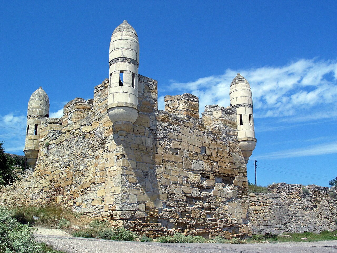 Yeni-Kale — Ukraine castle