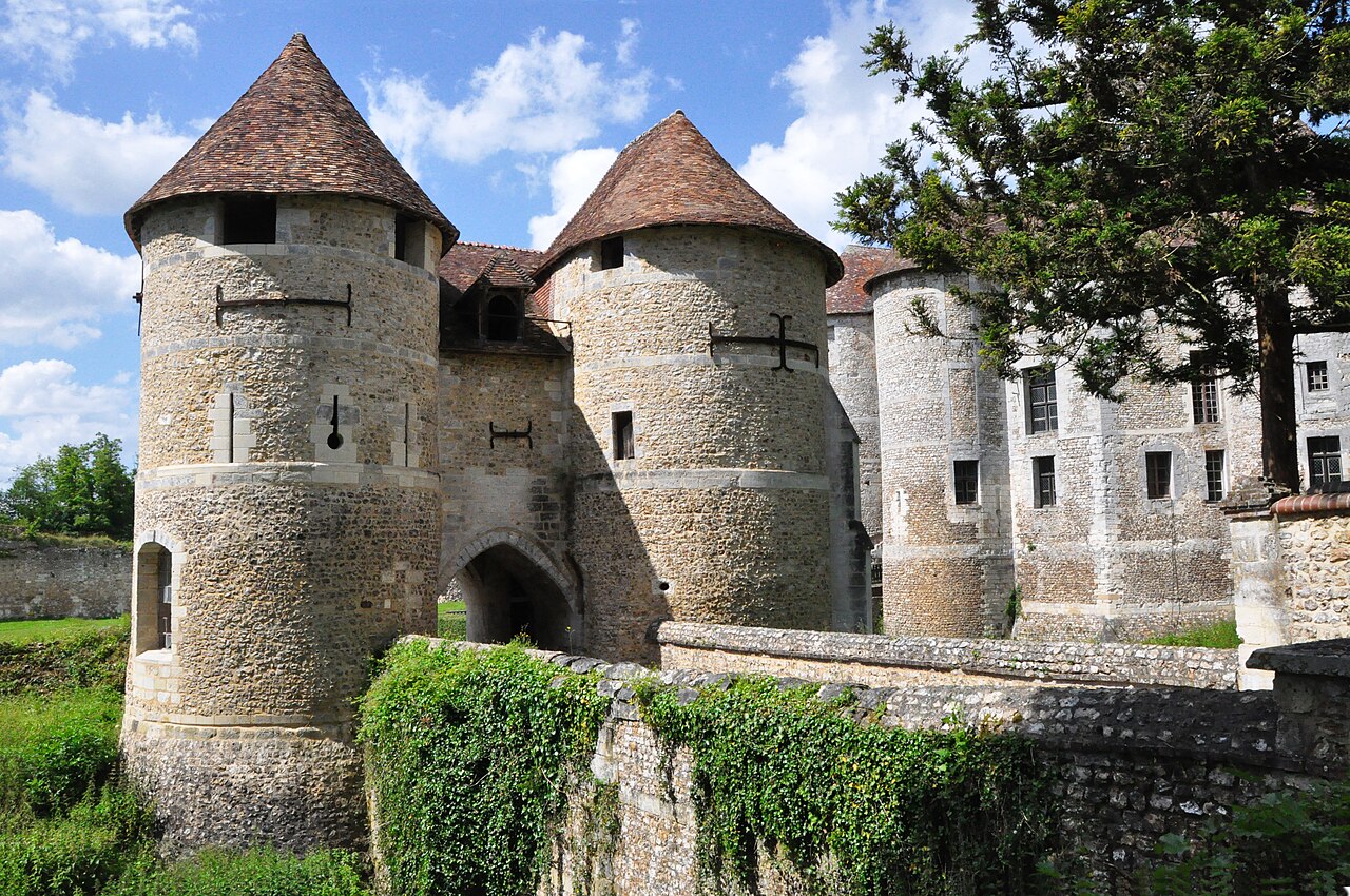 Château d'Harcourt — France castle