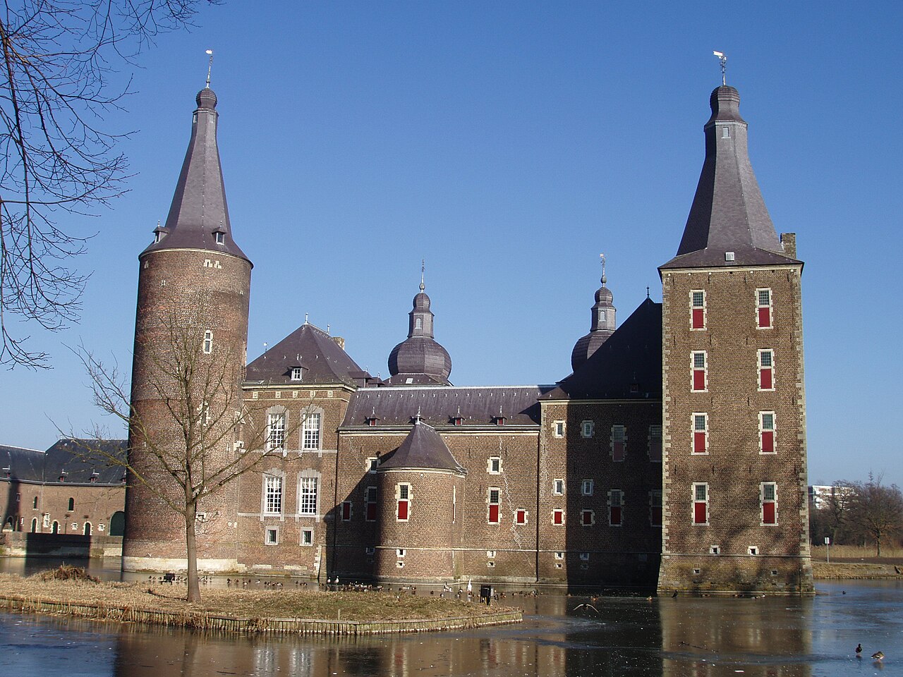 Hoensbroek Castle — Netherlands castle