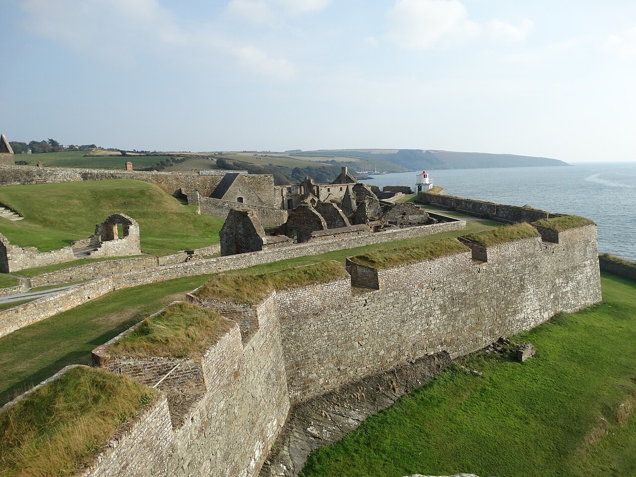 Charles Fort — Ireland castle