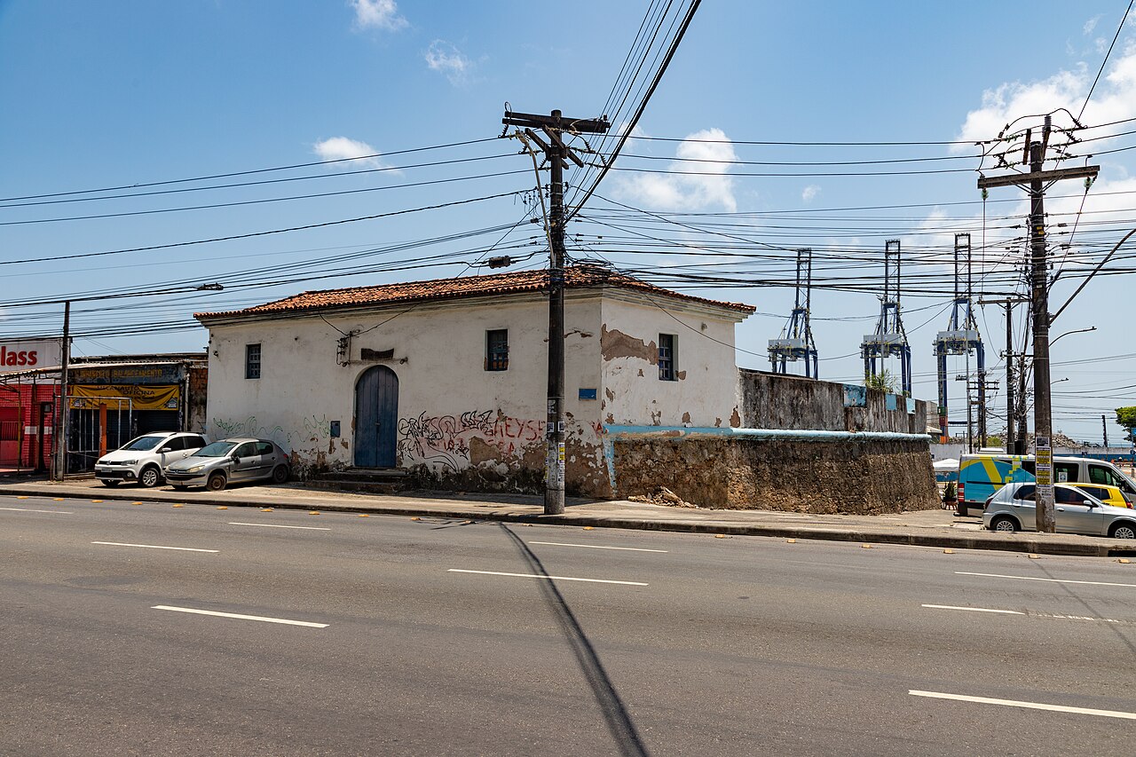 Small Fort of Santo Alberto — Brazil castle