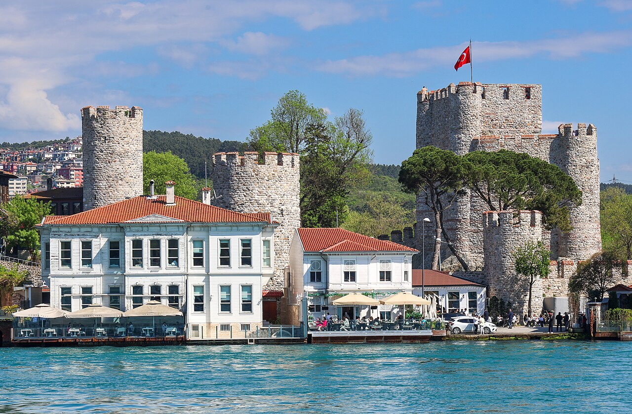 Anadoluhisarı Castle — Turkey castle