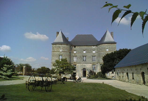 Château de Doumely — France castle