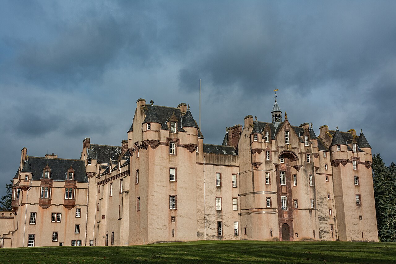 Fyvie Castle — United Kingdom of Great Britain and Northern Ireland castle