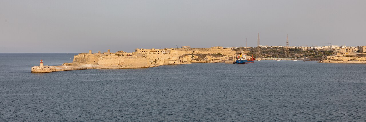 Fort Ricasoli — Malta castle