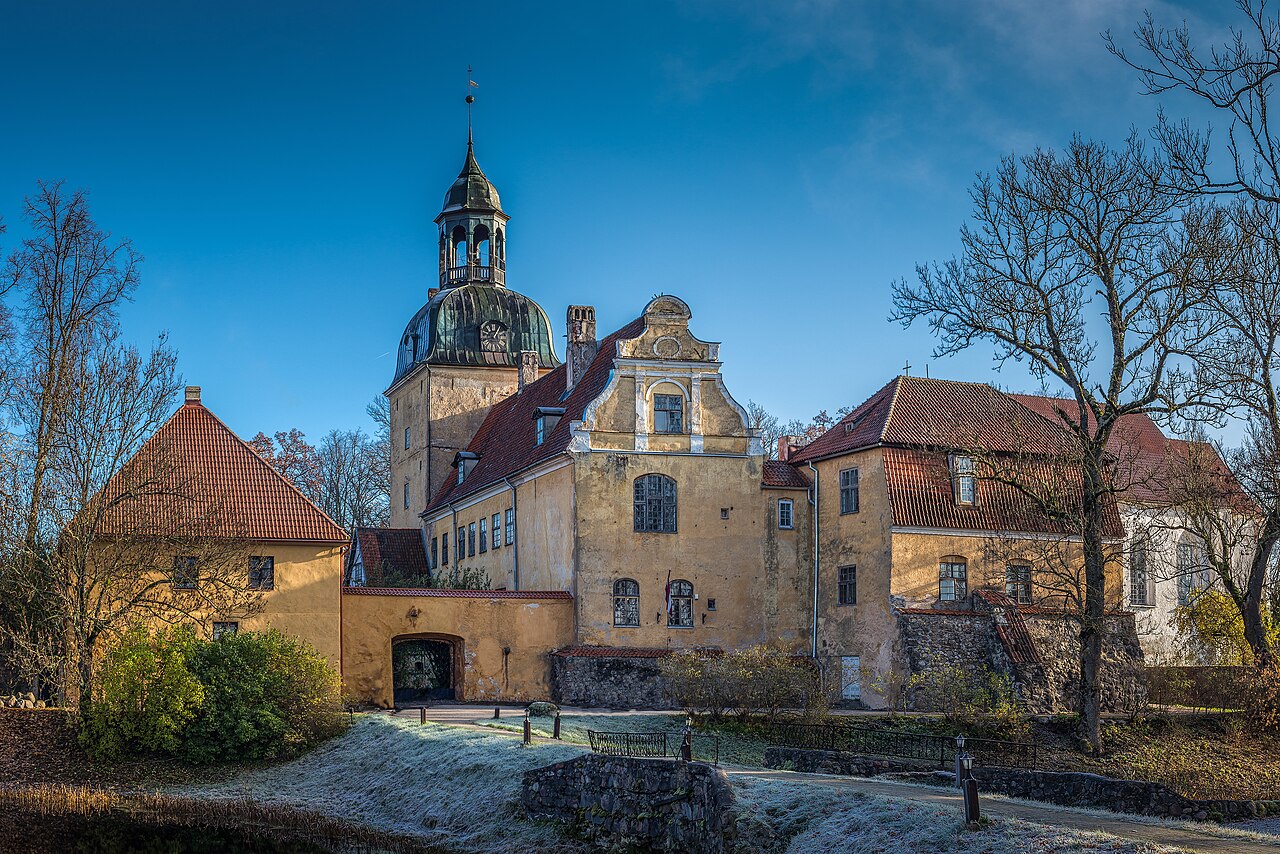 Lielstraupe Castle — Latvia castle