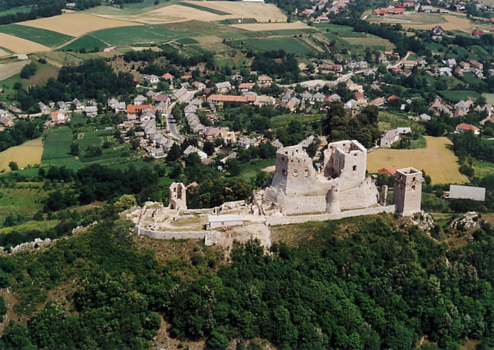 Cseszneki Castle — Hungary castle