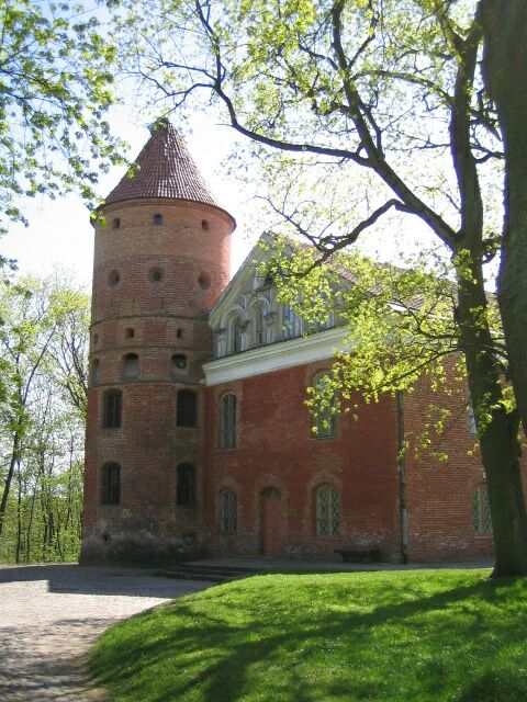 Czerwony Dwór Raudondvaris — Lithuania castle