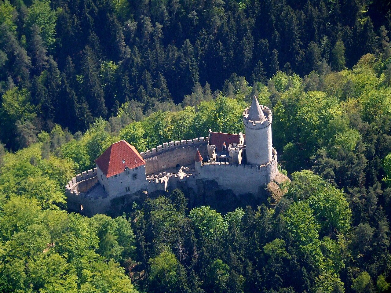Kokorin Castle — Czechia castle