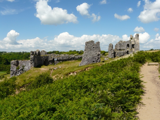 Pennard Castle — United Kingdom of Great Britain and Northern Ireland castle