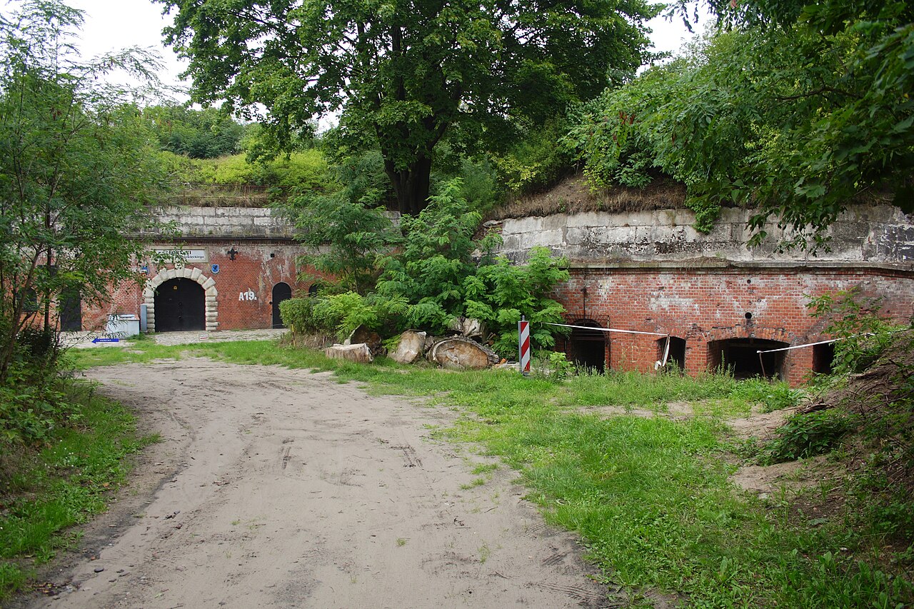 Fort VI — Poland castle