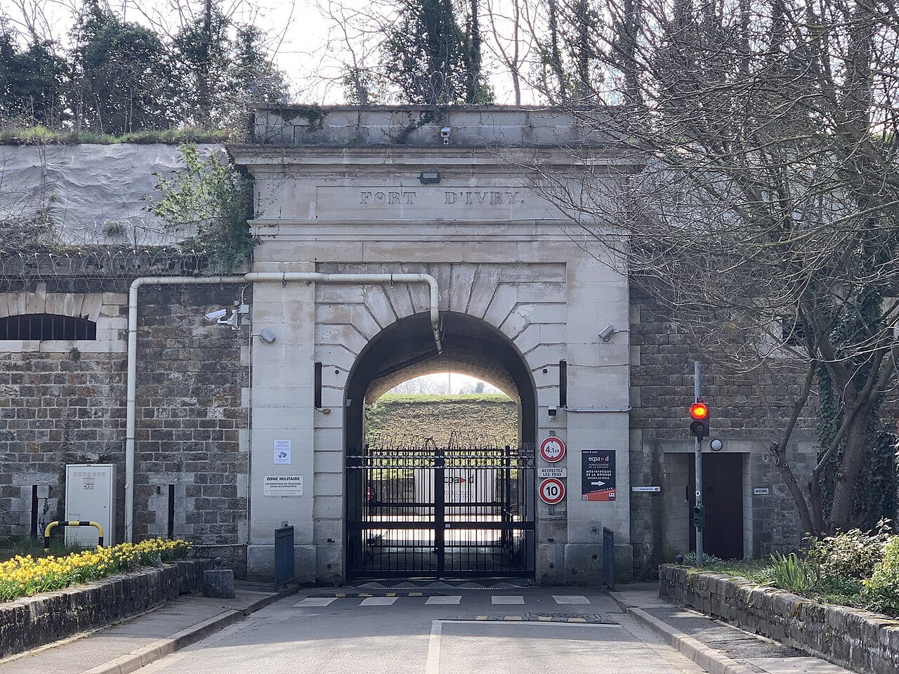 Fort d'Ivry — France castle
