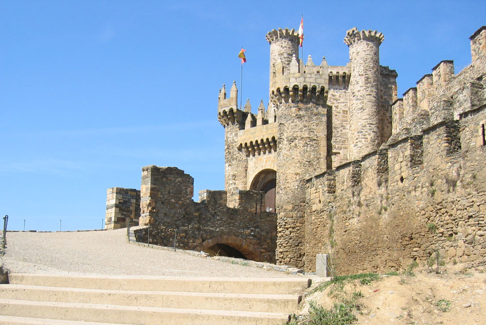 Ponferrada Castle — Spain castle