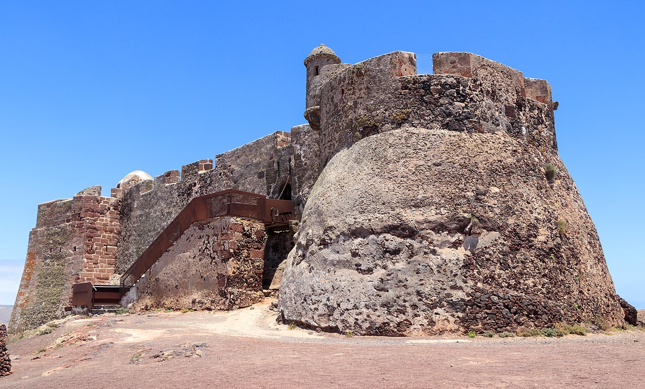 Fortress of Saint Barbara — Spain castle