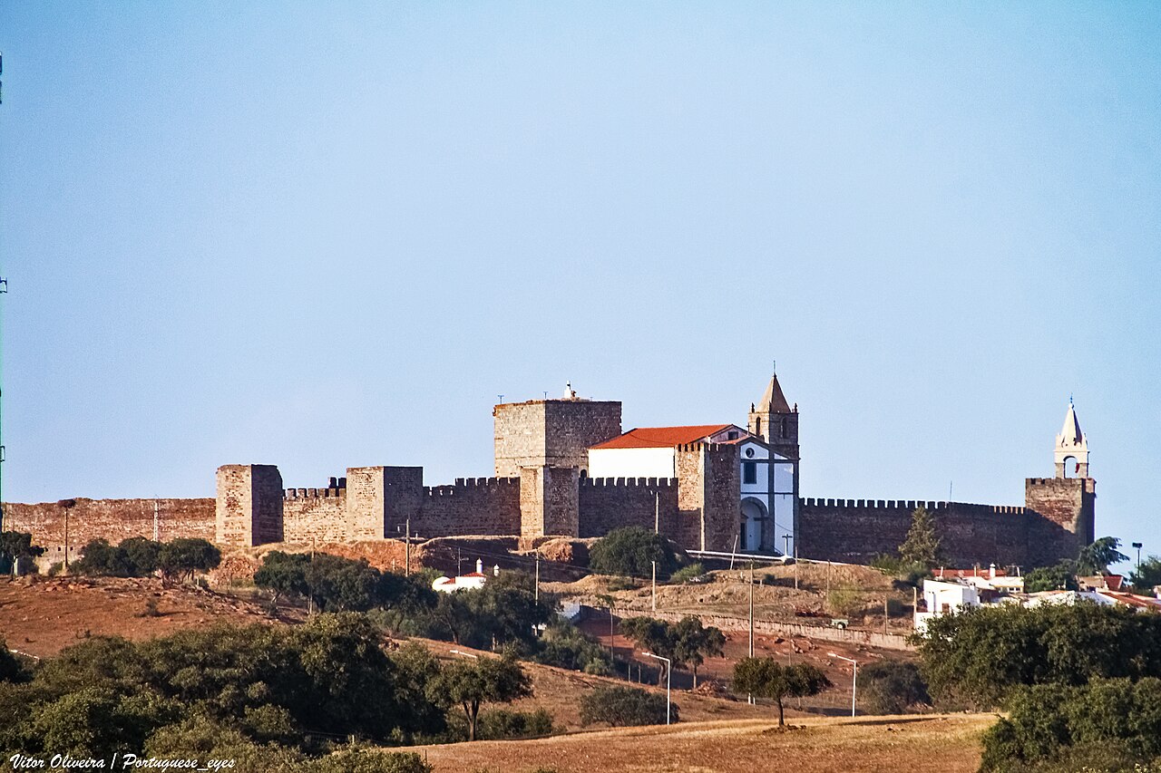 Castle of Mourao — Portugal castle