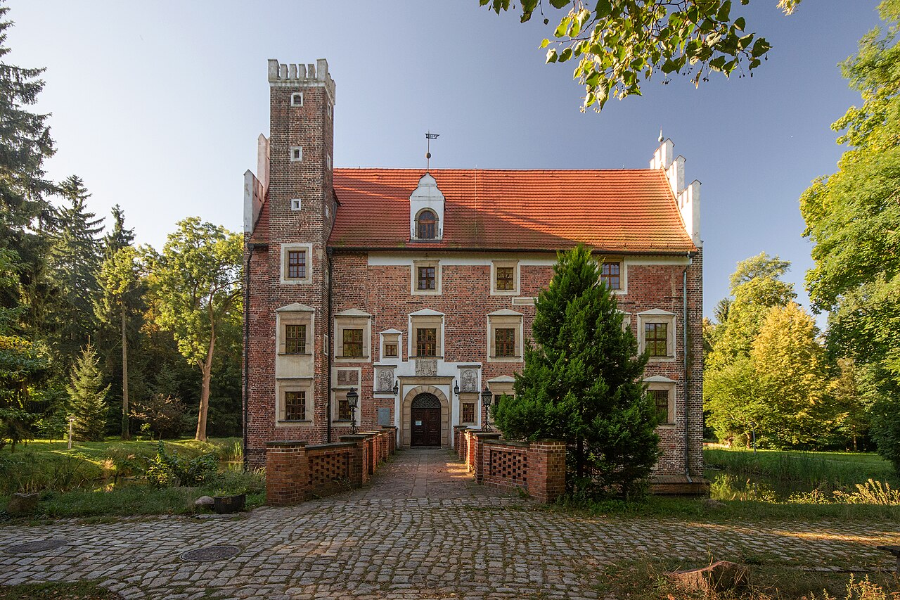 Wojnowice — Poland castle