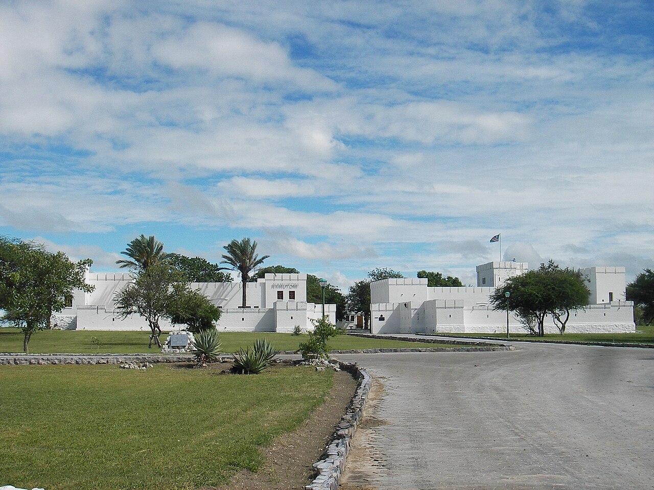 Namutoni — Namibia castle