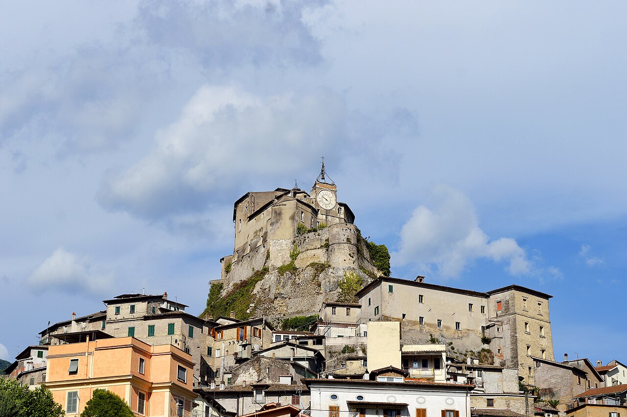 Rocca Abbaziale of Subiaco — Italy castle