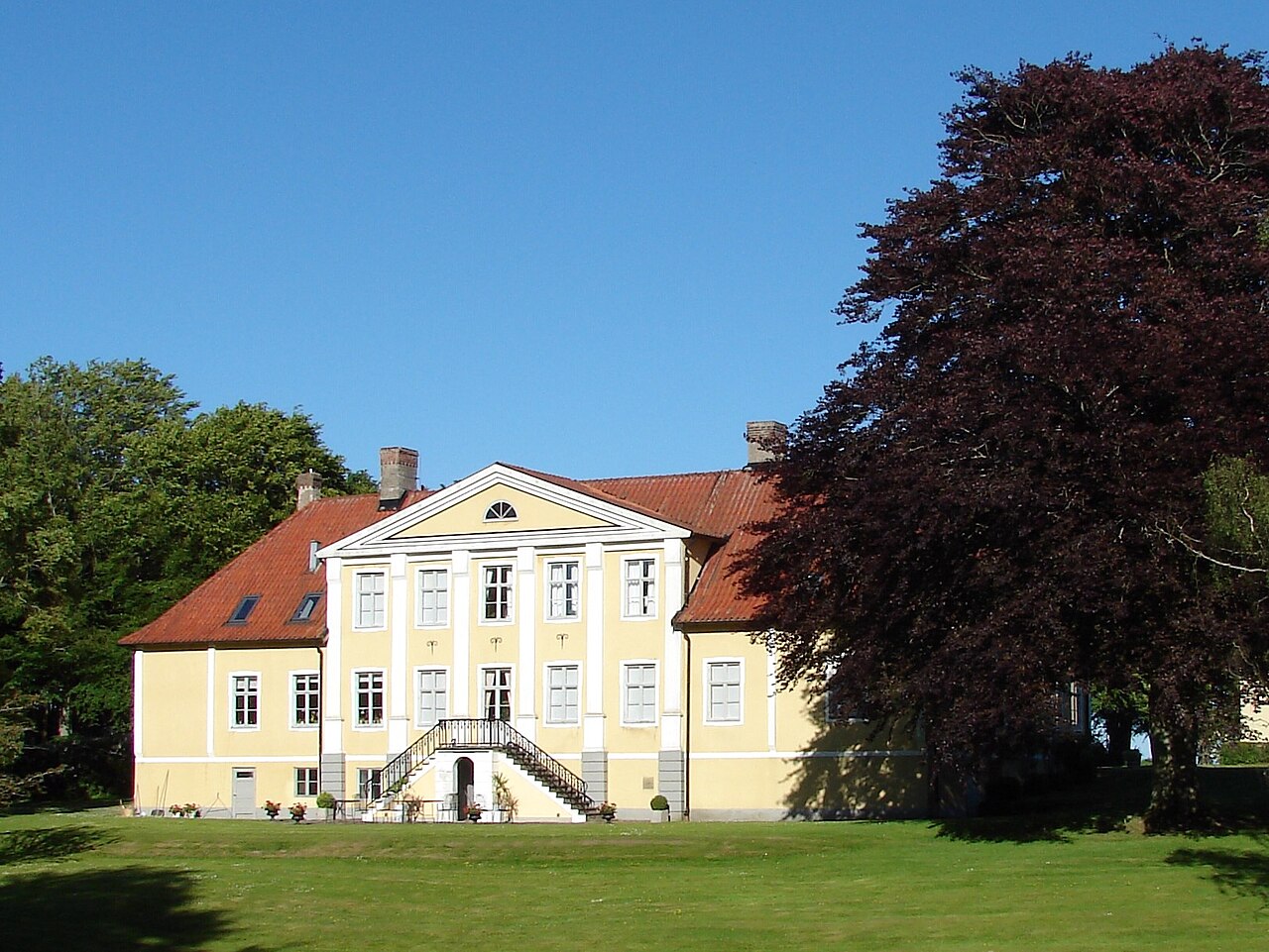 Sinclairsholm Castle — Sweden castle