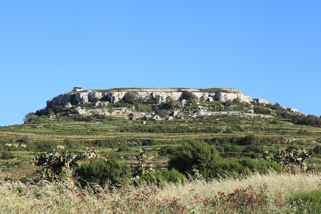 Fort Binġemma — Malta castle