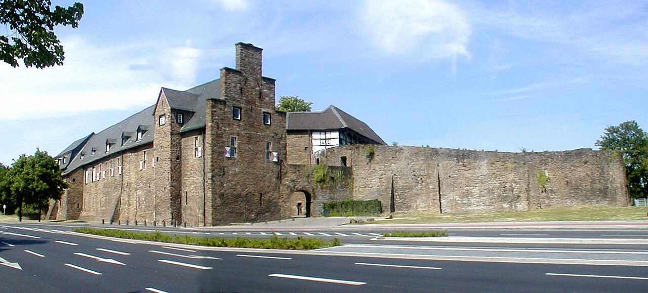 Broich Castle — Germany castle