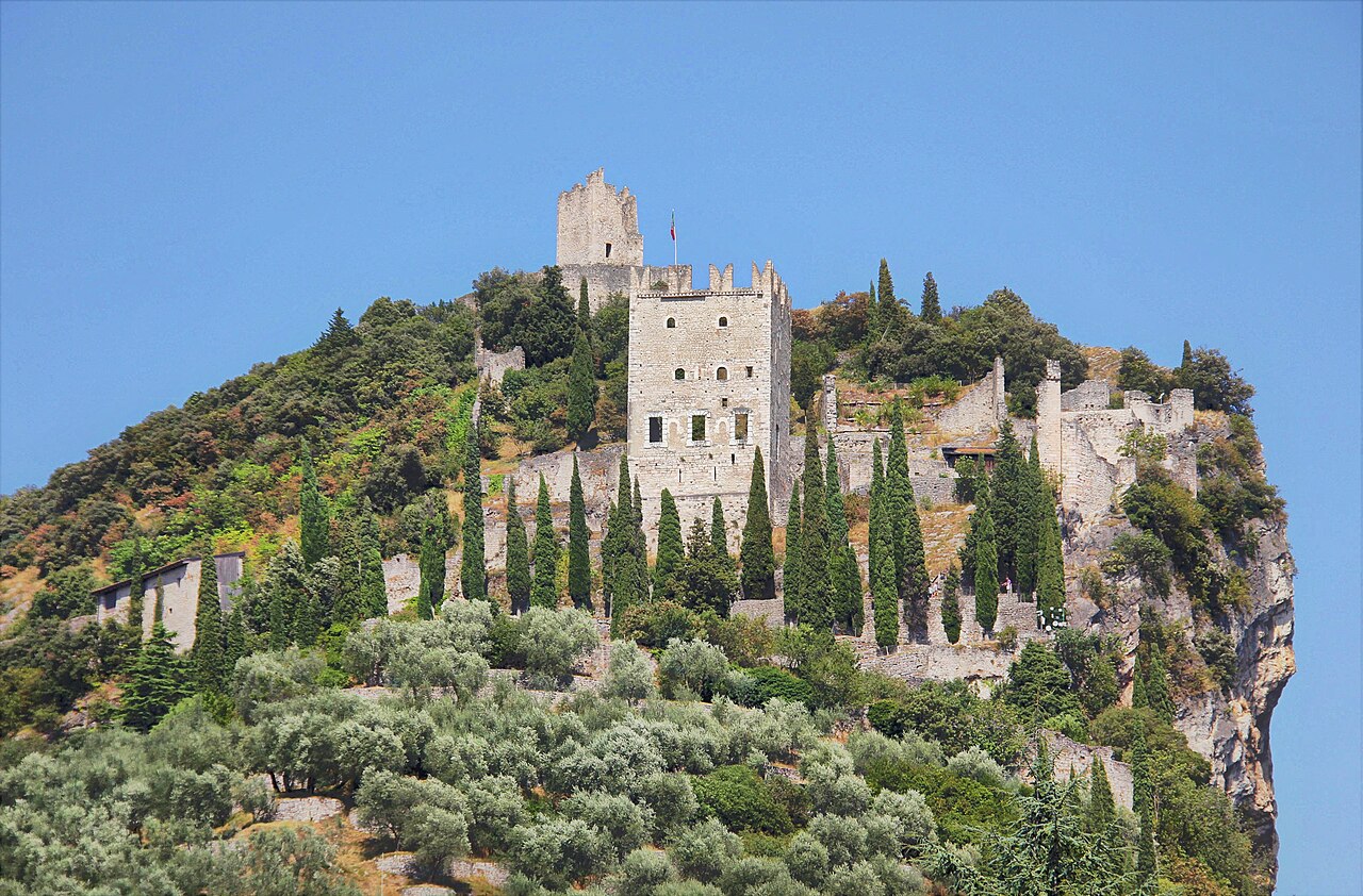 Arco Castle — Italy castle