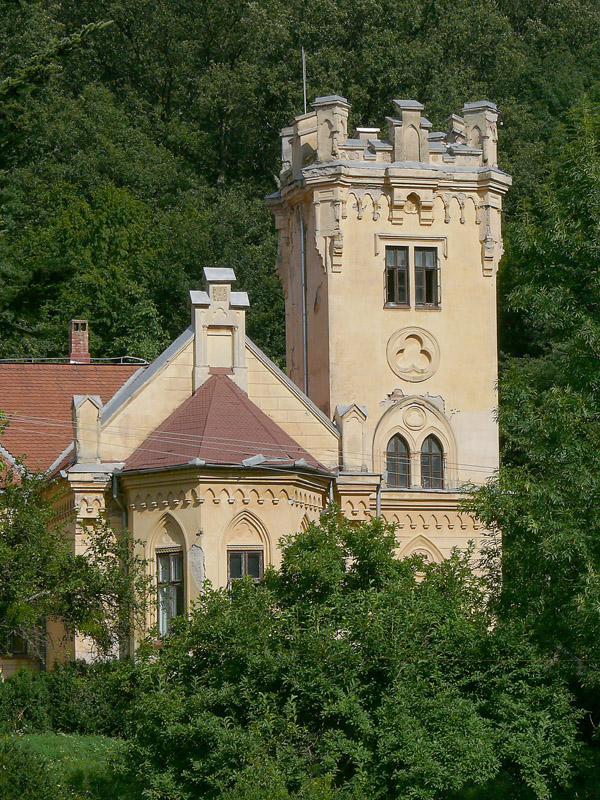 Zichy mansion in Gheghie — Romania castle