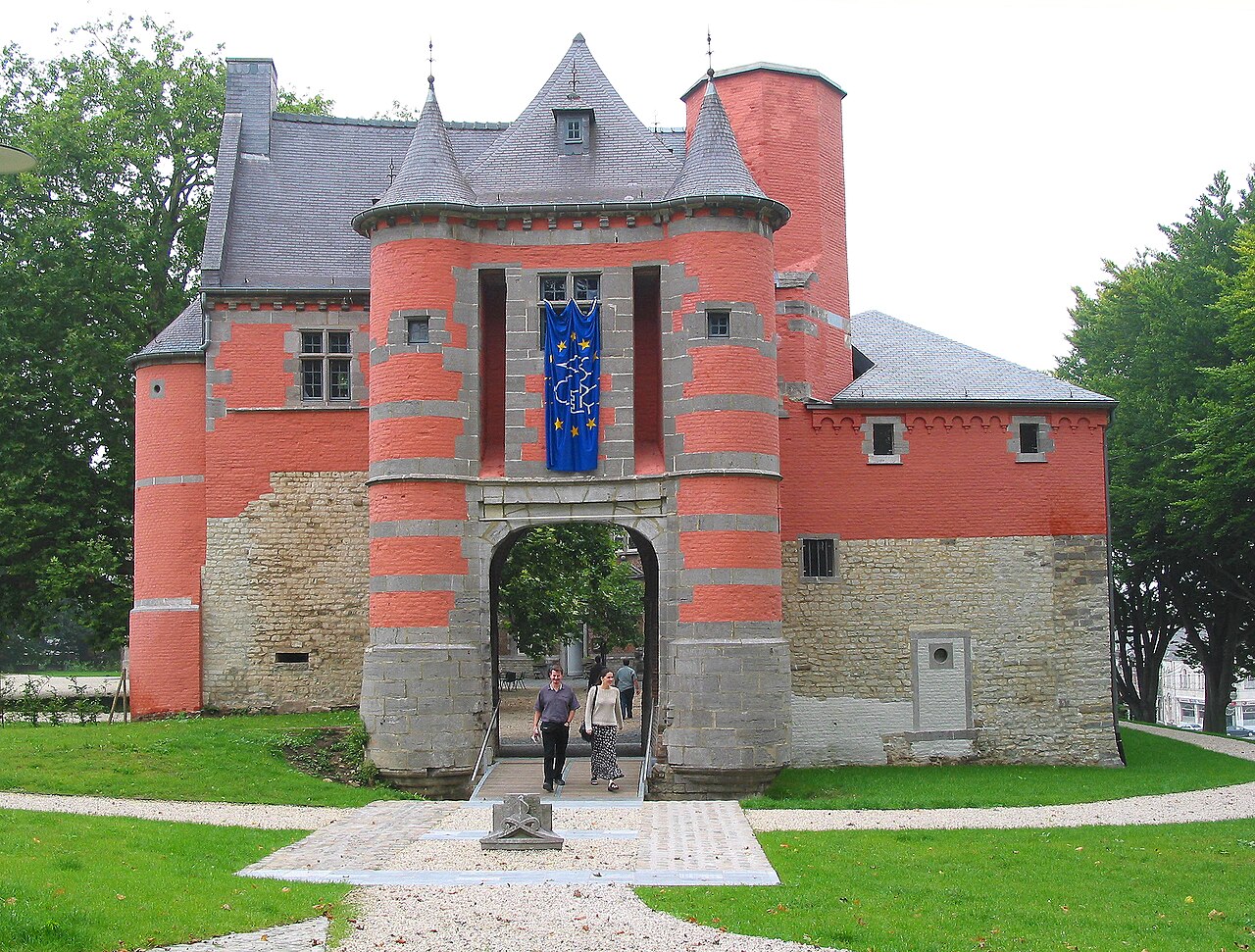 Trazegnies Castle — Belgium castle