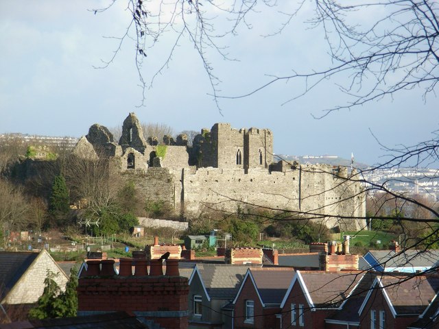 Oystermouth Castle — United Kingdom of Great Britain and Northern Ireland castle