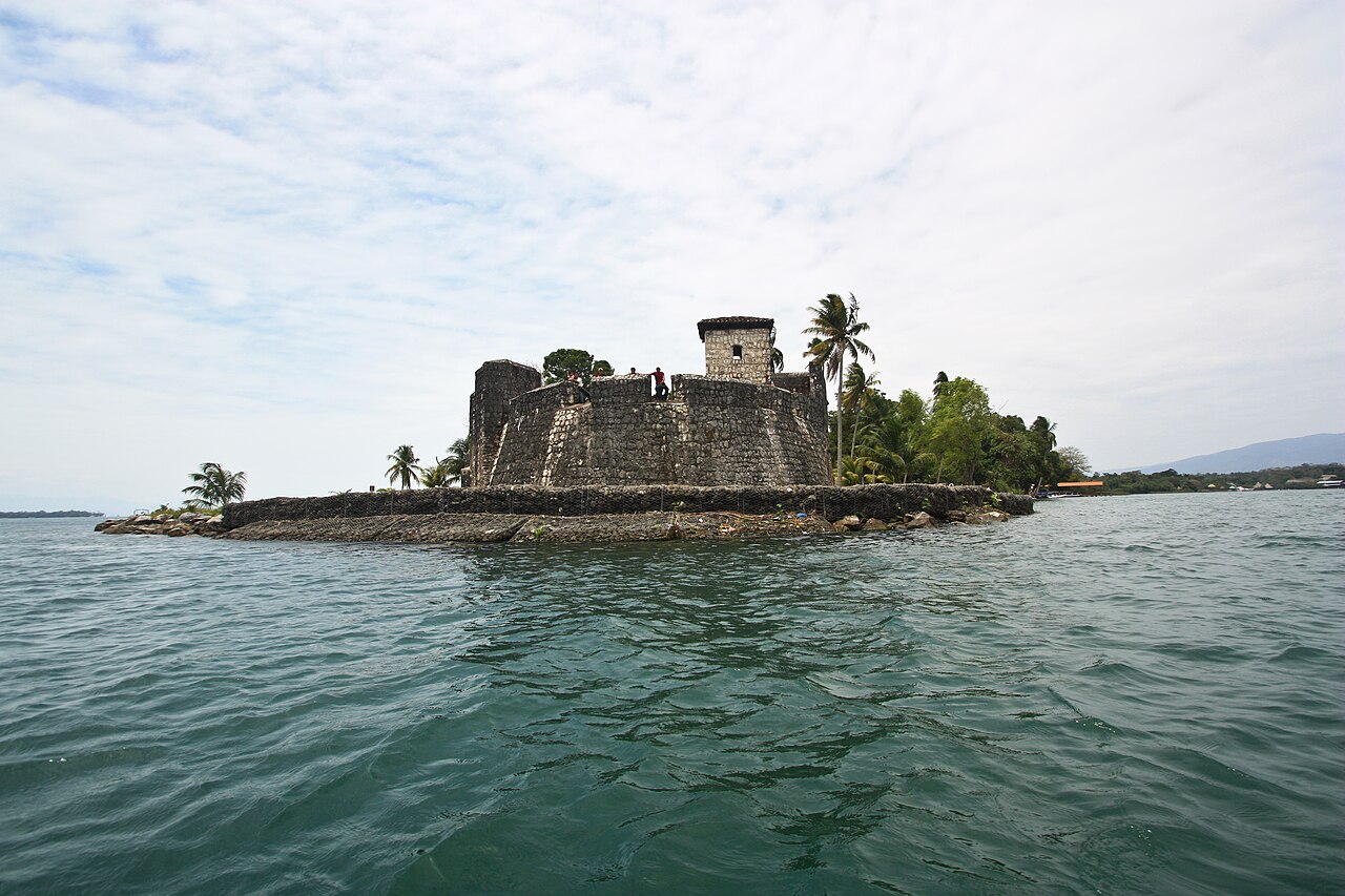 Castillo de San Felipe de Lara — Guatemala castle