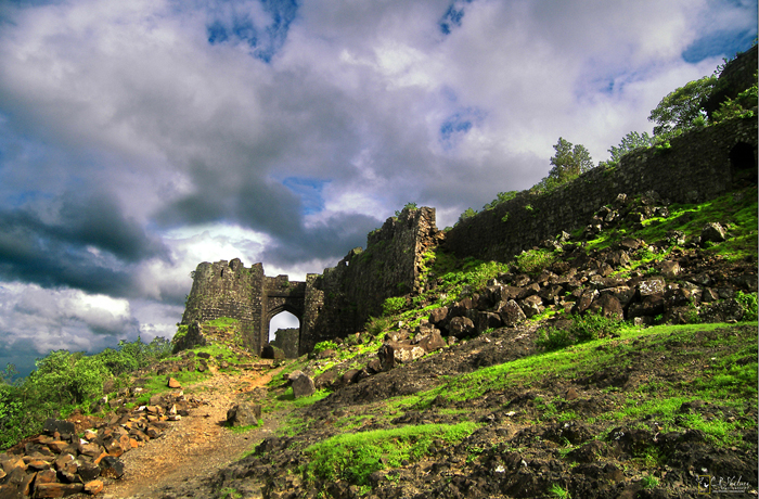 Gawilghur Fort — India castle