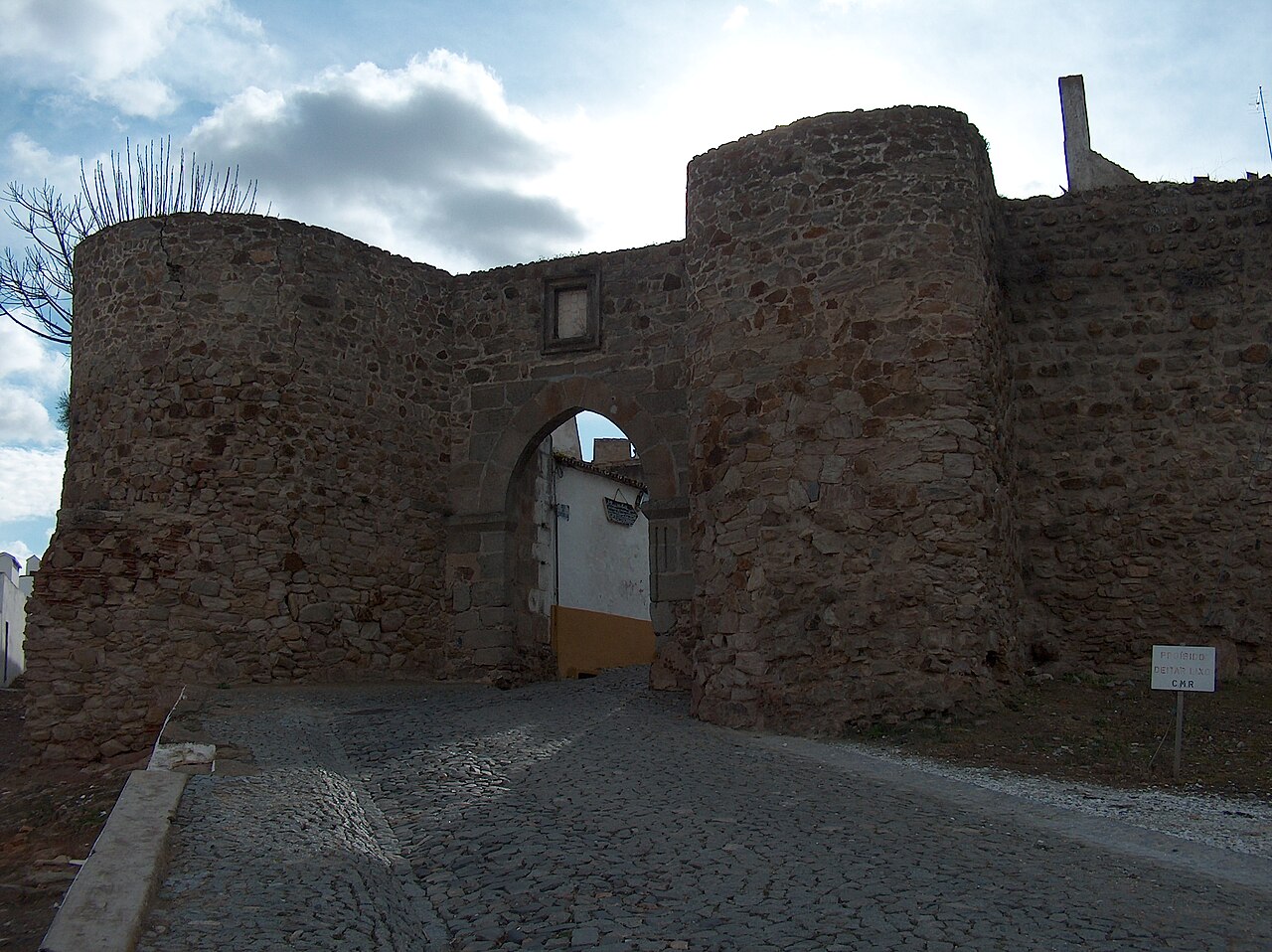Redondo Castle — Portugal castle