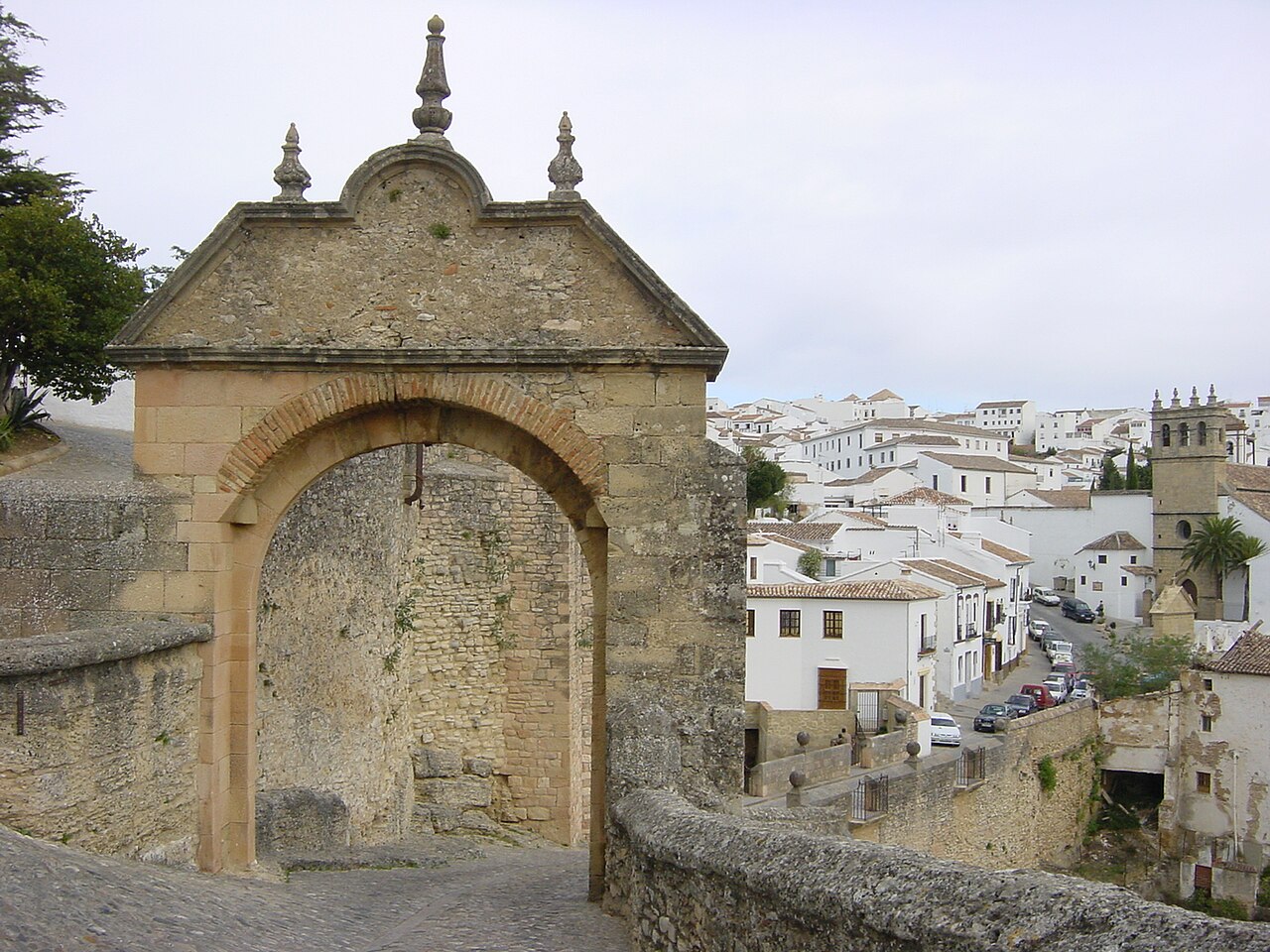Puerta de Felipe V — Spain castle