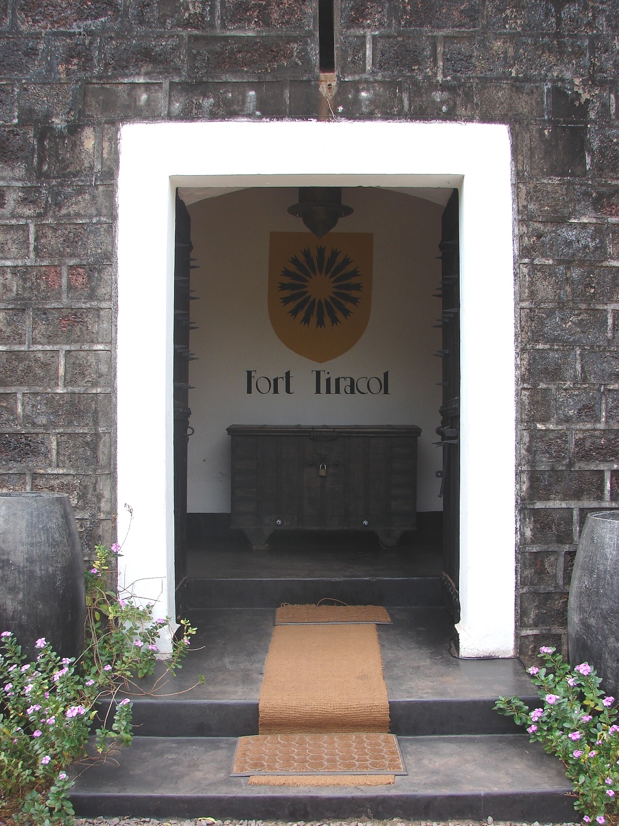 Fort Tiracol — India castle