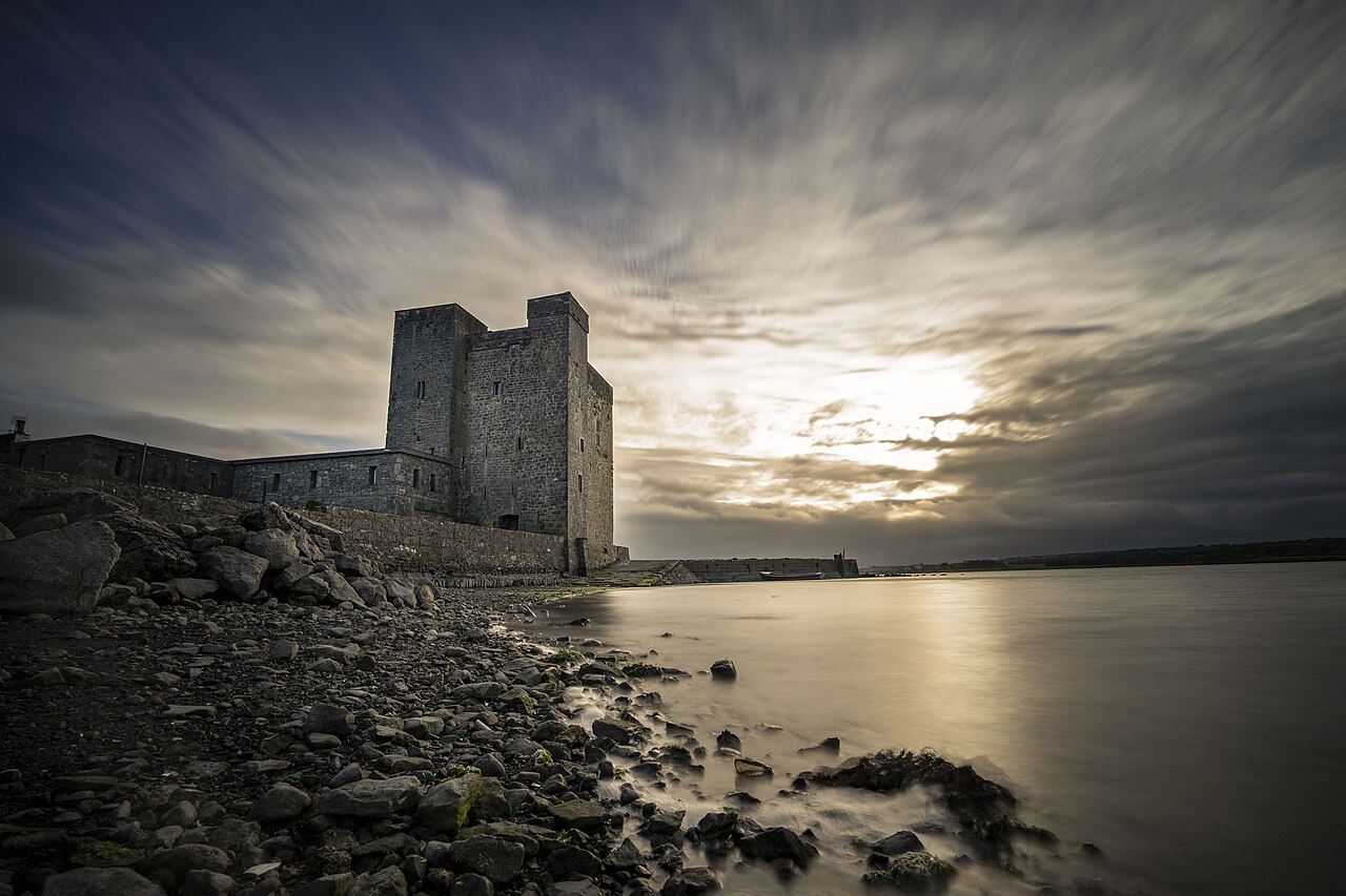 Oranmore Castle — Ireland castle