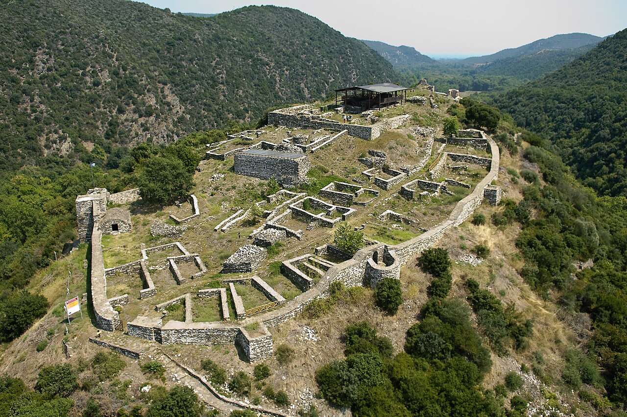 The Ruins of Rentina — Greece castle