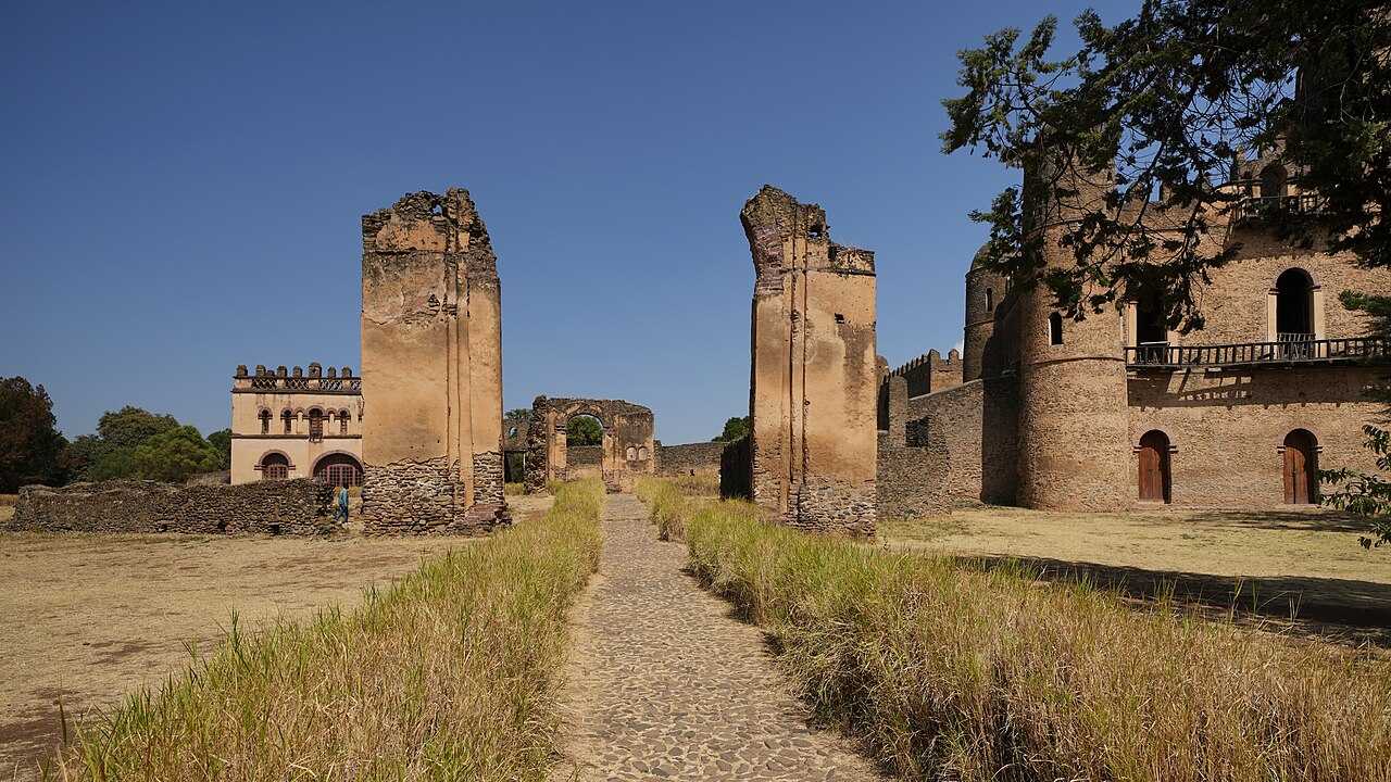 Fasil Ghebbi — Ethiopia castle