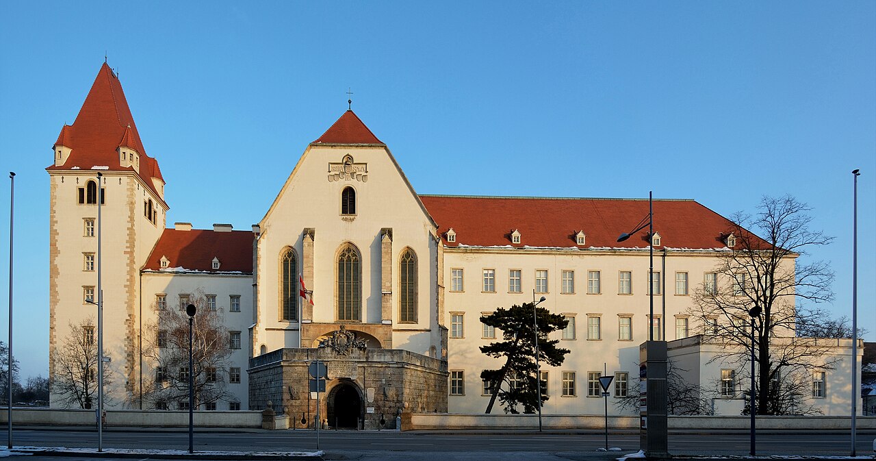 Burg Wiener Neustadt — Austria castle