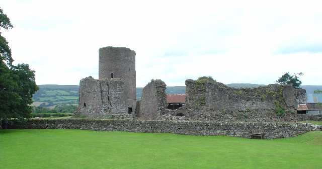 Tretower Castle — United Kingdom of Great Britain and Northern Ireland castle